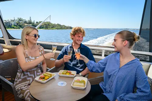 Scenic Swan River Cruise Between Perth and Fremantle