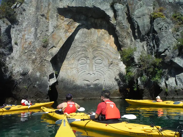 deal lake taupo kayak